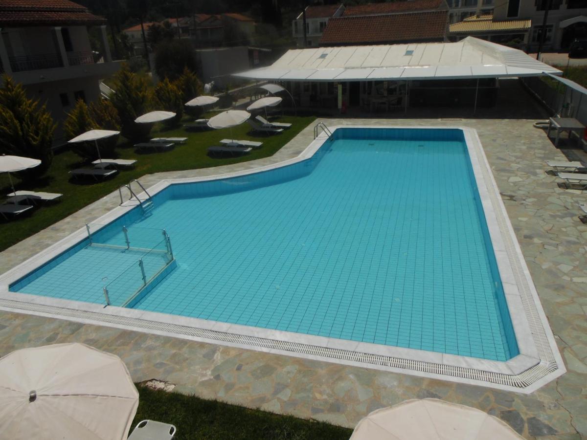 คัตซารอส สตูดิโอ แอนด์ อพาร์ตเมนต์ Aparthotel ซีดารี ภายนอก รูปภาพ