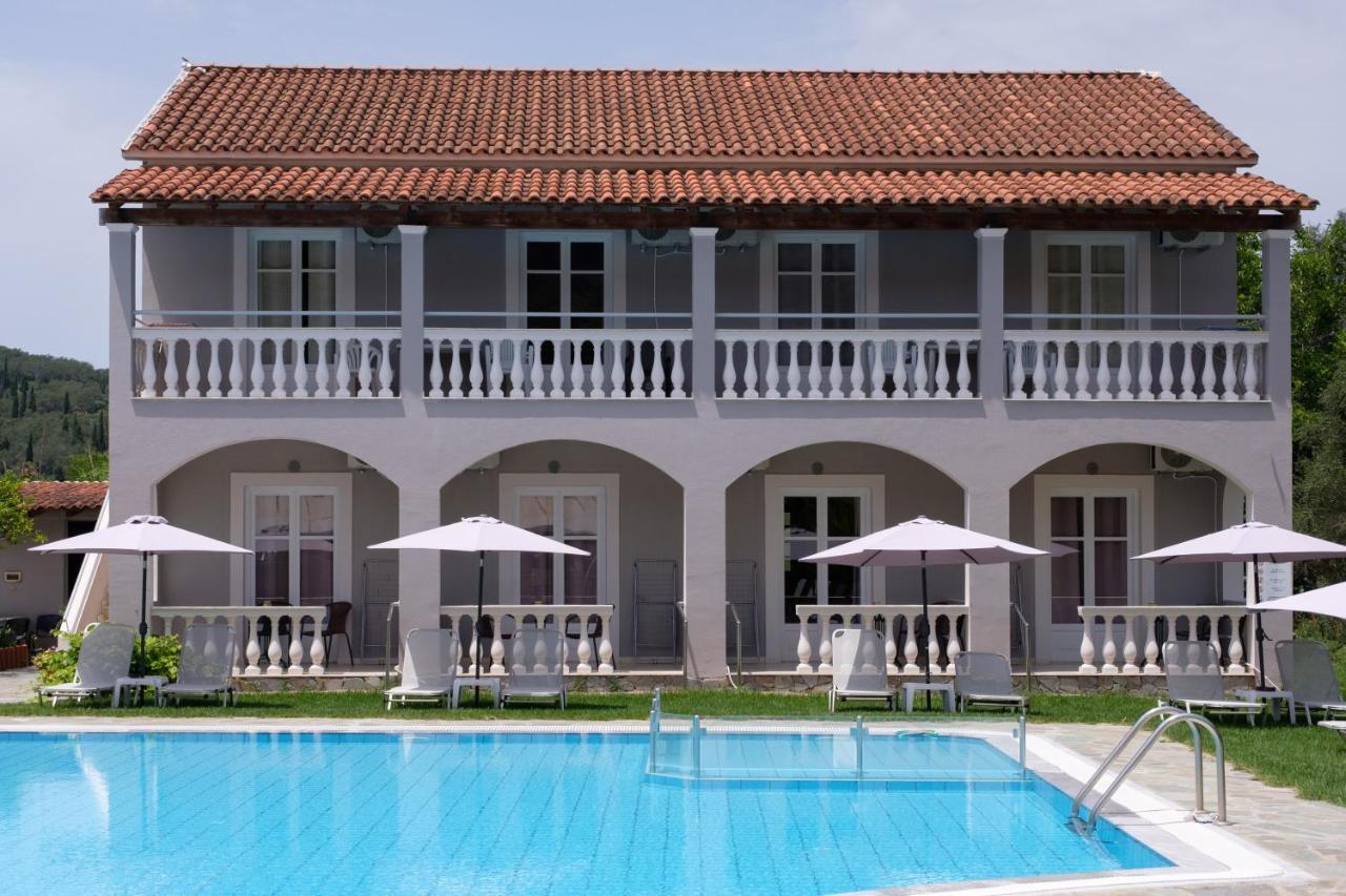 คัตซารอส สตูดิโอ แอนด์ อพาร์ตเมนต์ Aparthotel ซีดารี ภายนอก รูปภาพ