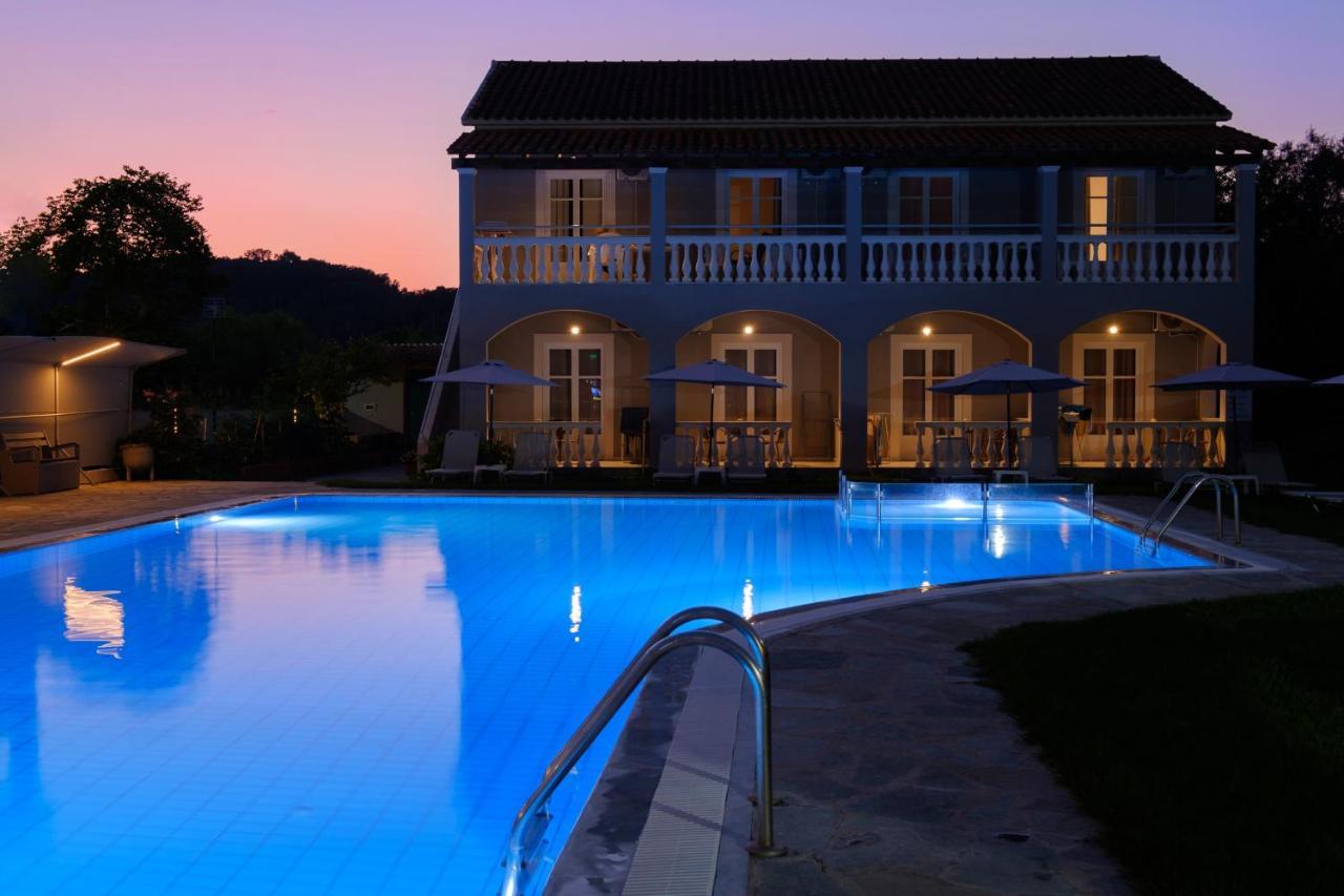 คัตซารอส สตูดิโอ แอนด์ อพาร์ตเมนต์ Aparthotel ซีดารี ภายนอก รูปภาพ